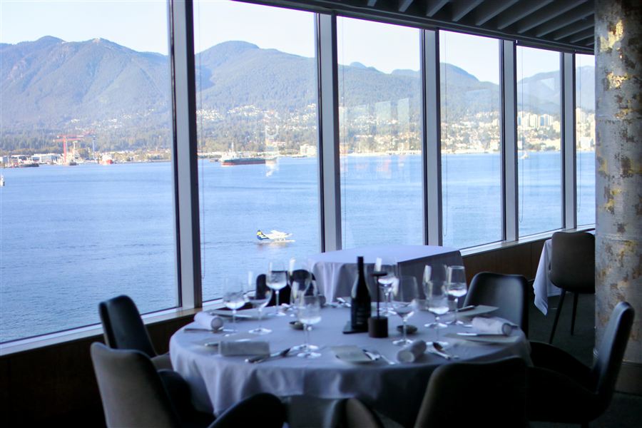 Five Sails, Coal Harbour · Canada Place