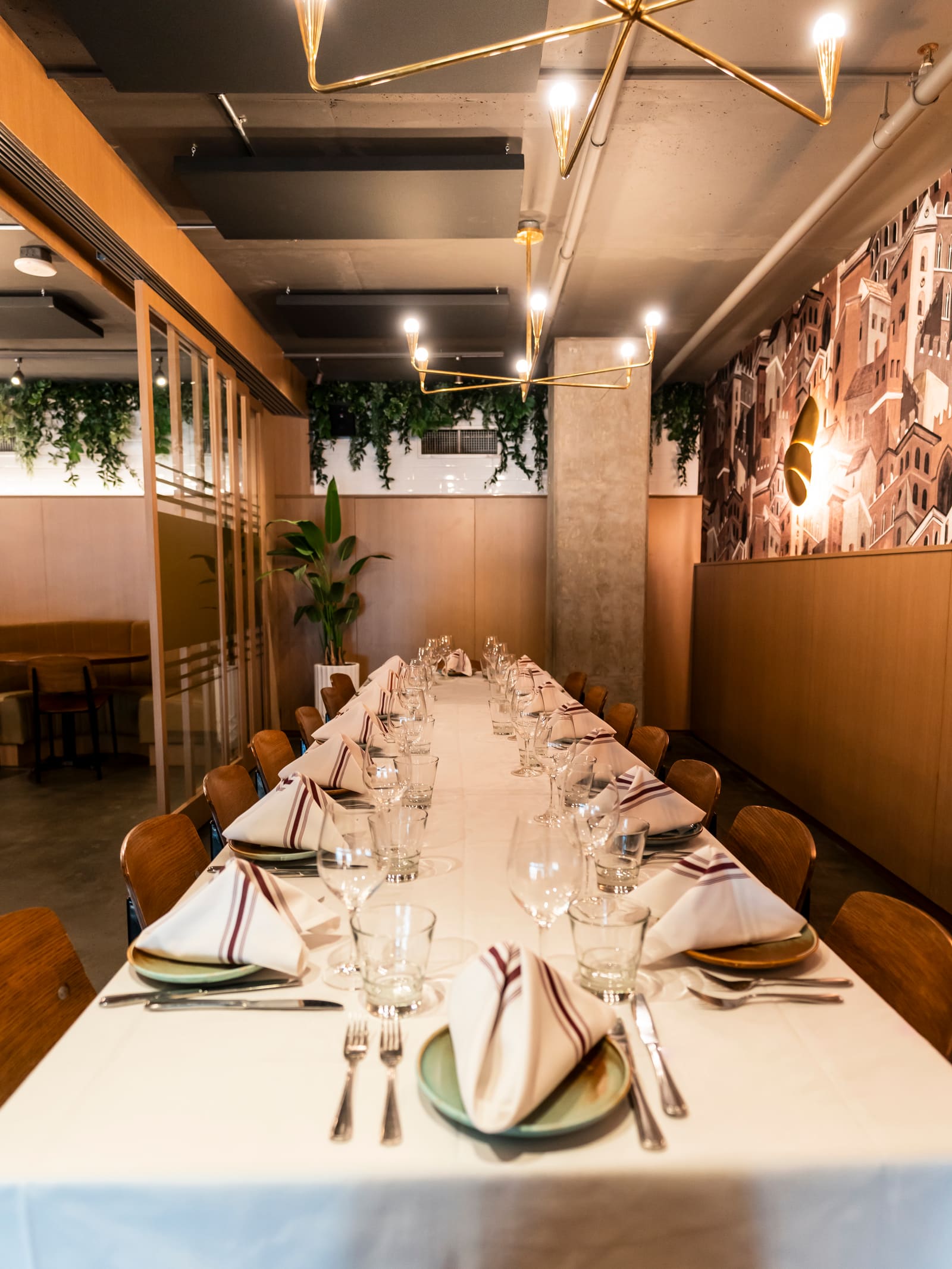 A private long table at Trattoria