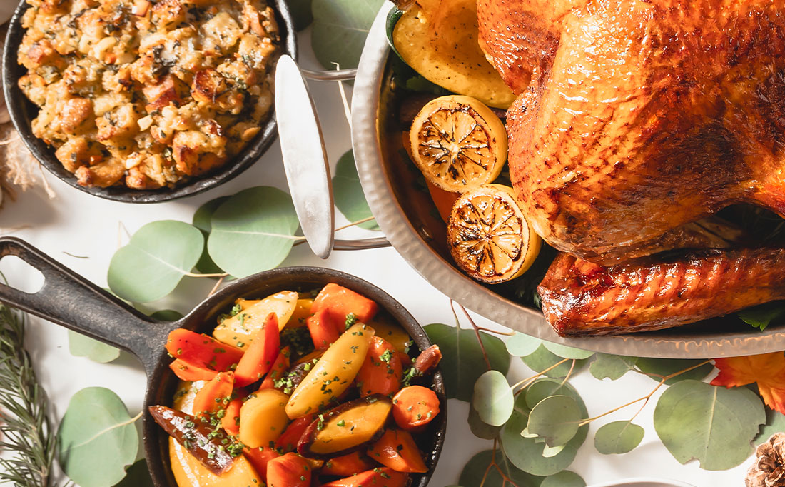 Coast Thanksgiving dinner at home